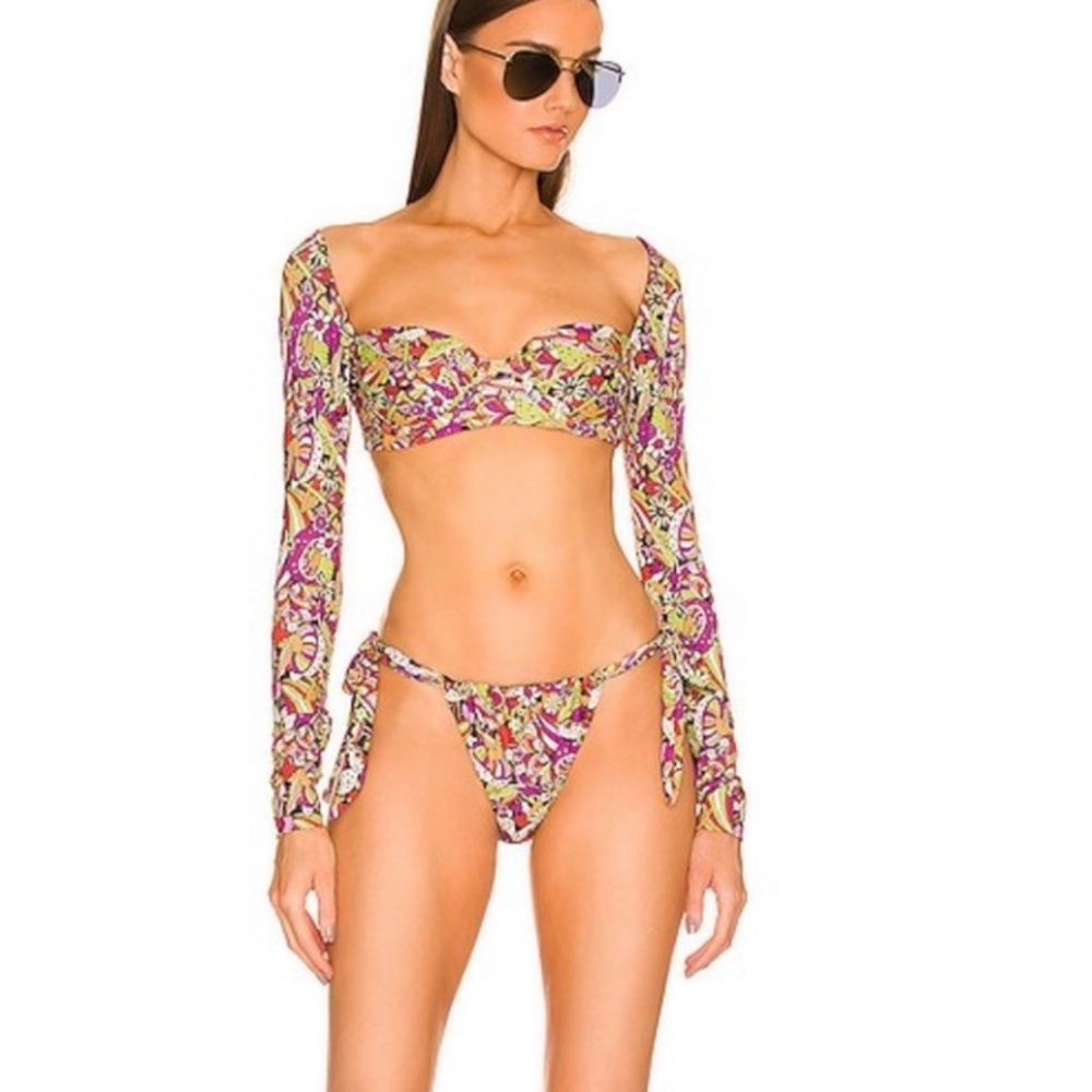 DUNDAS x‎ Revolve Nadja Bikini SET - Picture 2 of 5